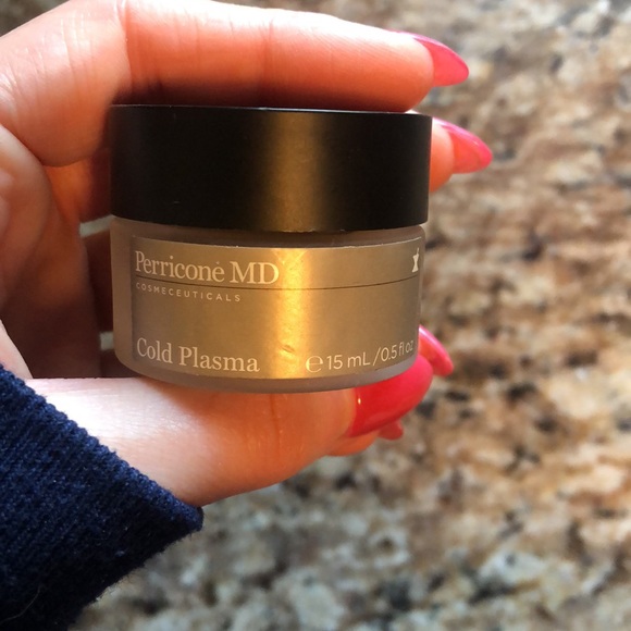 New Perricone MD Cold Plasma Plus+ Eye Advanced Eye Cream - Picture 2 of 3